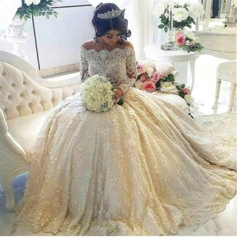 

Sheer Scoop Neck Long Sleeves Lace Ball Gown Wedding Dresses Beaded Pearls Flowers Adorned Garden Bridal Gowns Fashion Luxury