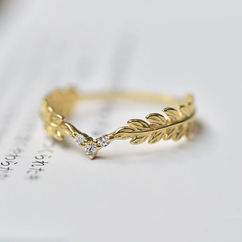 

New Ladies Exquisite Gold Twisted Round Cut Gemstone Ring Bridal Engagement Wedding Ring Anniversary Gift Banquet Party Jewelry