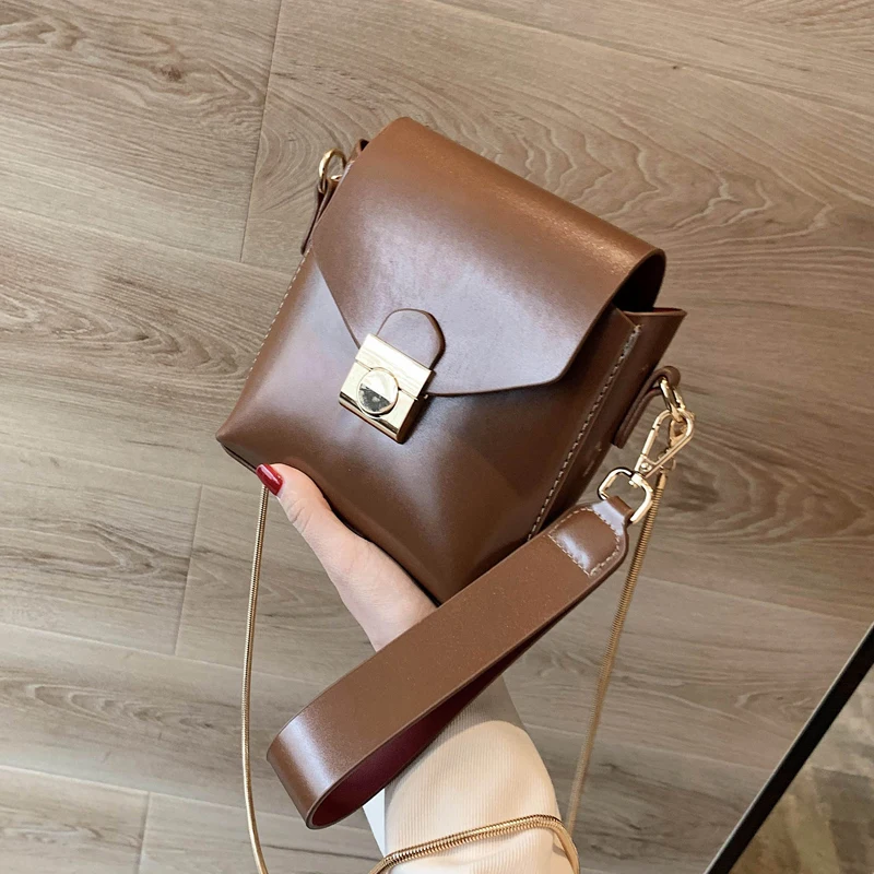 Роскошная женская маленькая квадратная сумка Дамская Автомобильная линия