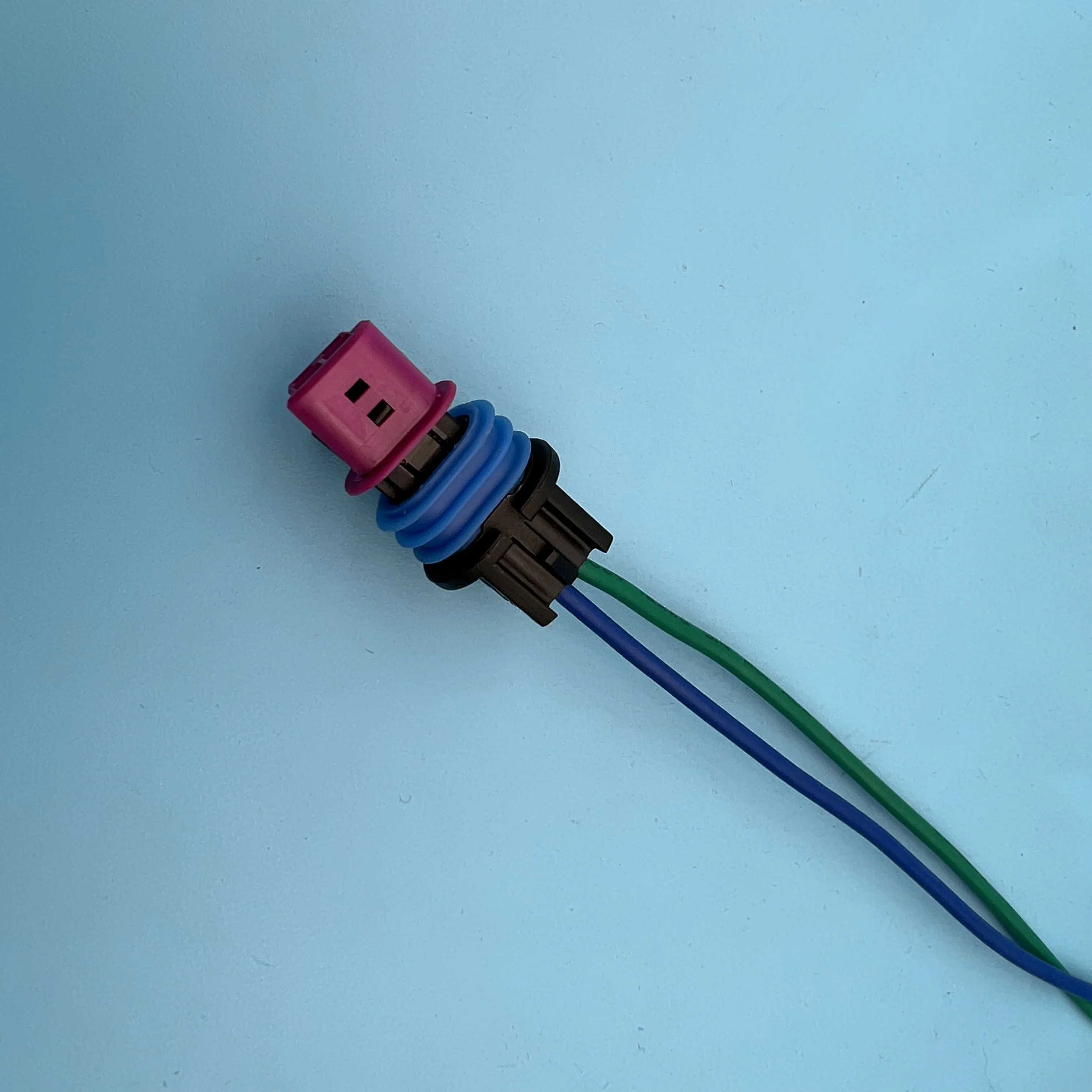 20 шт. 2 контакта женский водонепроницаемый автоматический разъем 15449028 |