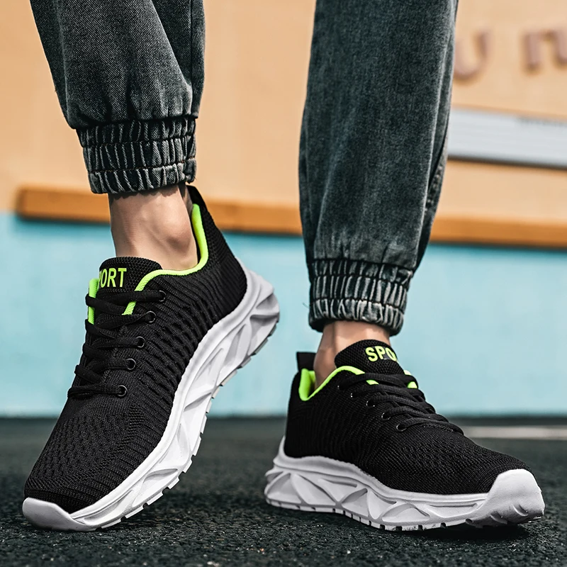

2021 Men's shoes spring and summer new sports shoes men's mesh student breathable running shoes soft soled casual shoes