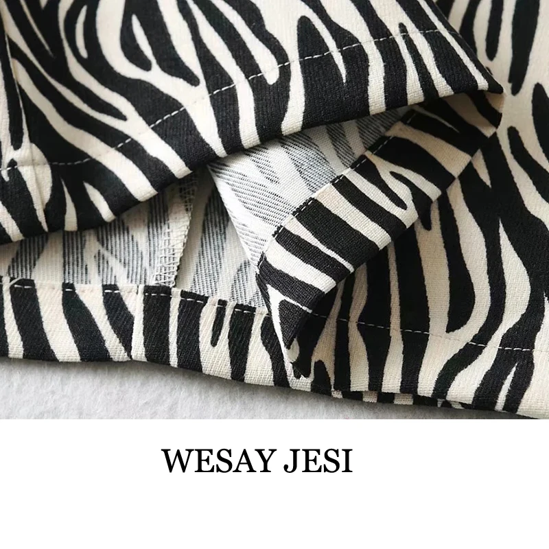 

WESAY JESI 2021 Women Leopard Skirts High Waist A-line Mini Skirts Skinny Sexy Fashion Aesthetic Clothes New Female Casual Skirt