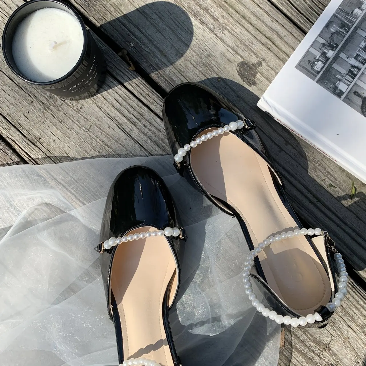 

2021 Summer New Style Baotou Word Buckle Thick Heel Sandals Fashion Rhinestone Tassels Good-Looking Women's Single Shoes