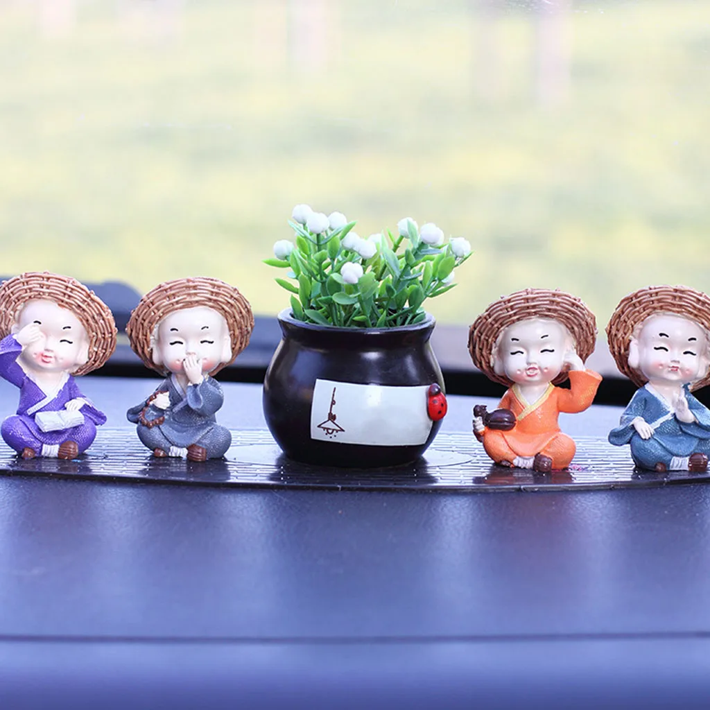 4 шт. автомобиль украшения Смола Симпатичные маленькая фигурка монаха кукла для