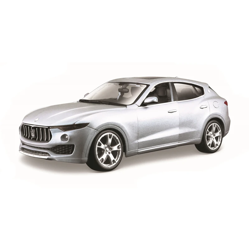 

Модель автомобиля Bburago Maserati Levante, масштаб 1:24, из сплава