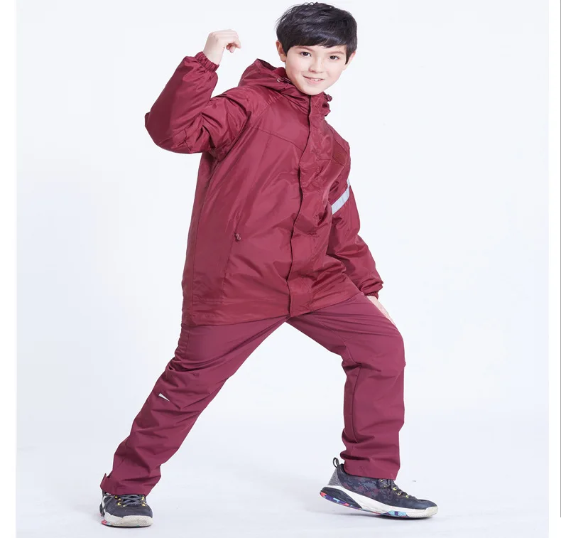 

Three-in-One Suit for Children's Primary School Uniform Autumn and Winter Thermal Windproof