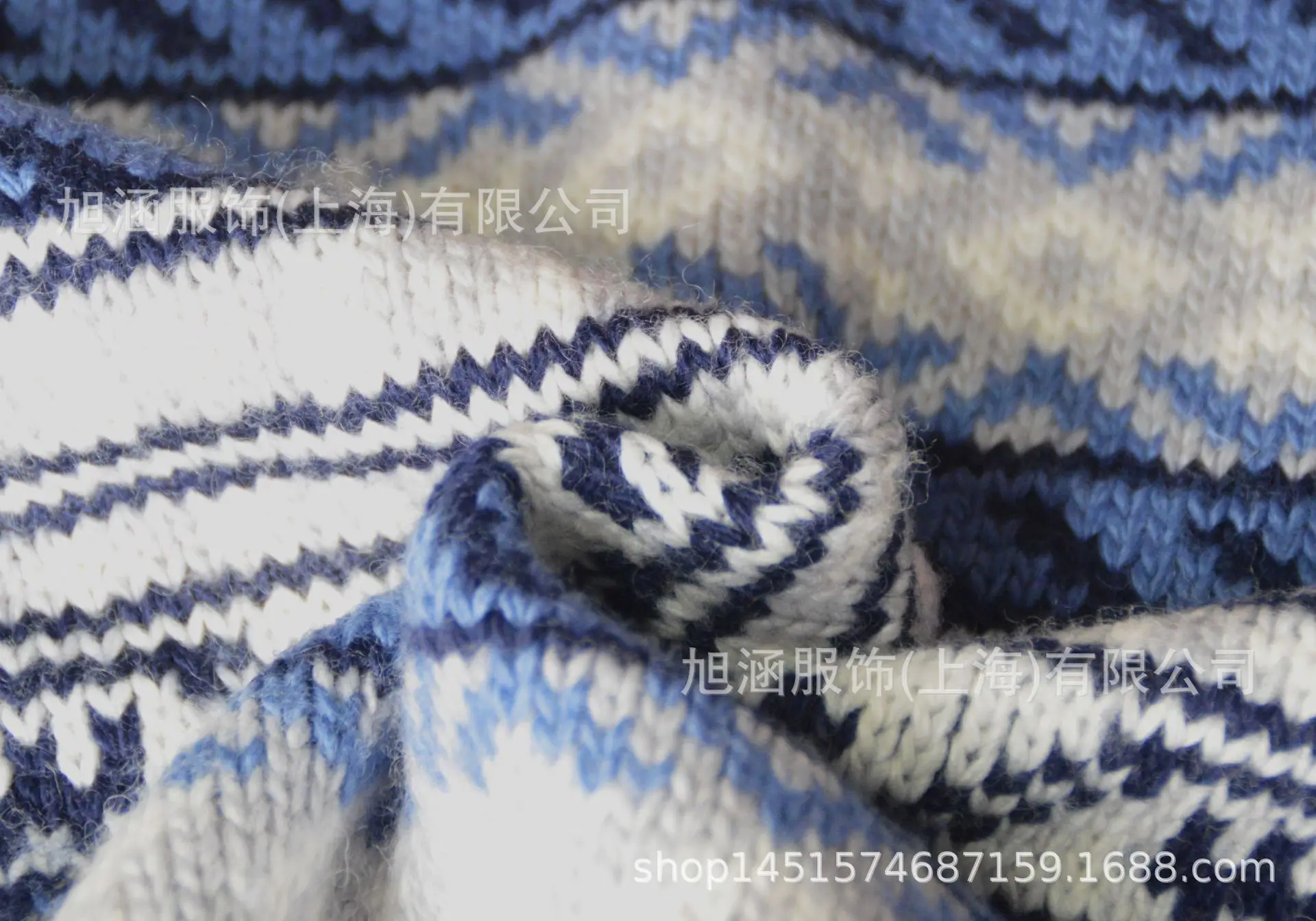 

2020 Autumn and Winter New Tops Round Neck Long-sleeved Loose Thick Retro Knit Sweater Men and Women Same Style Jacquard Sweater