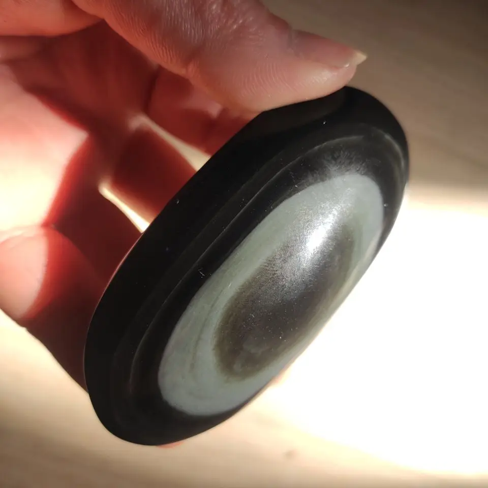 

1pcs Quality Natural Rainbow Obsidian Palm Stones Reiki Gem Energy For Healing Decoration Hand EXERCISE