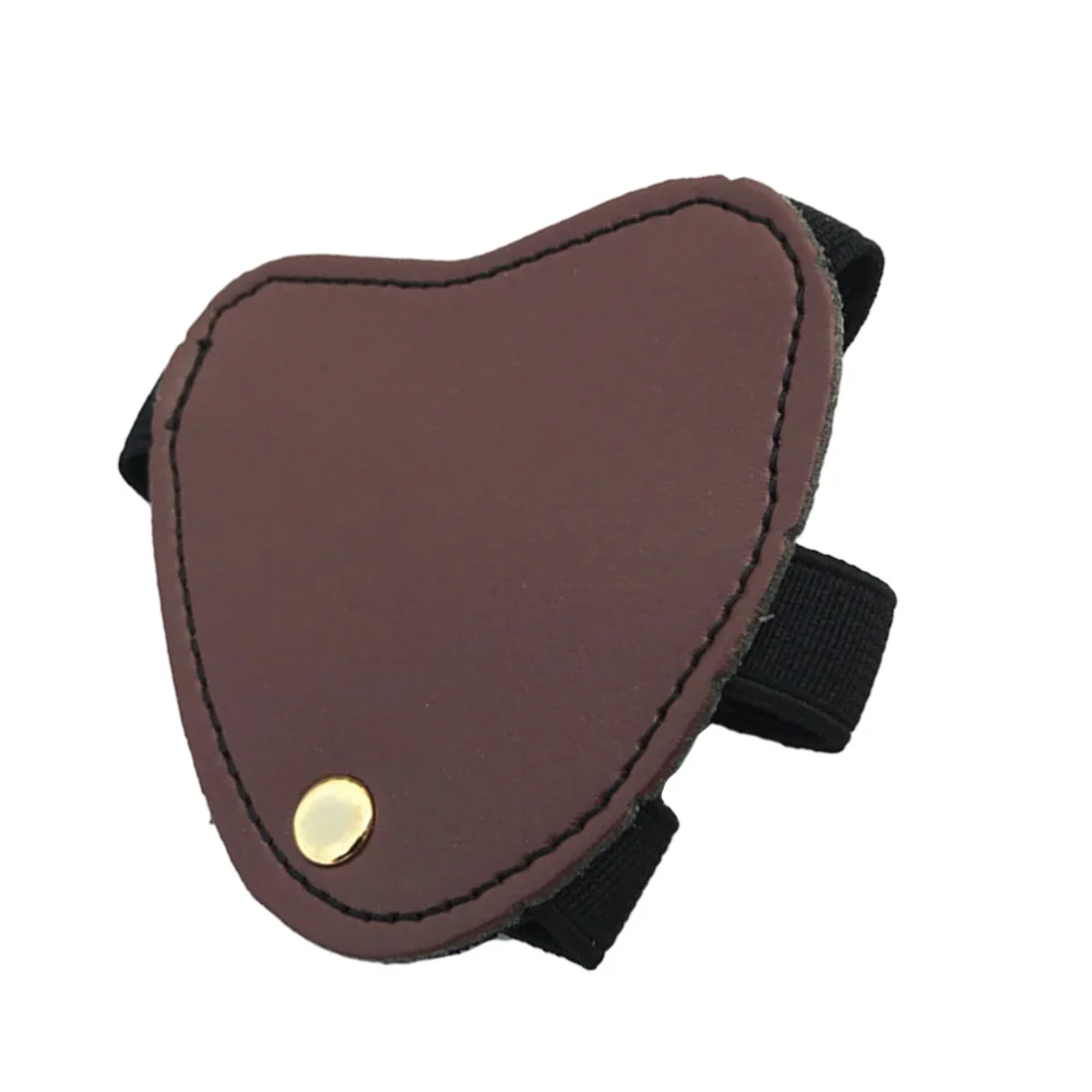 

1PC Leather Hand Protector Bow and Arrow Finger Cover Simple Finger Protector Archery Supply for Sporters (Black)