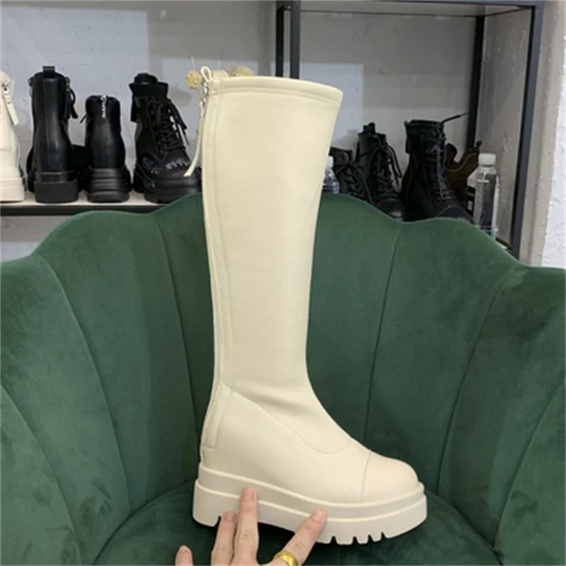 

2021