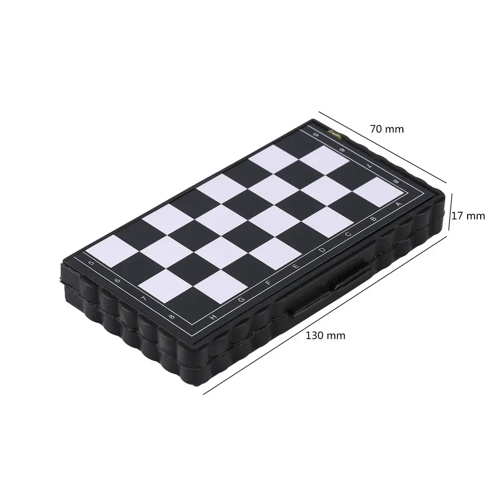 

Portable Folding Magnetic Pocket Plastic Chess Chess Entertainment For Party