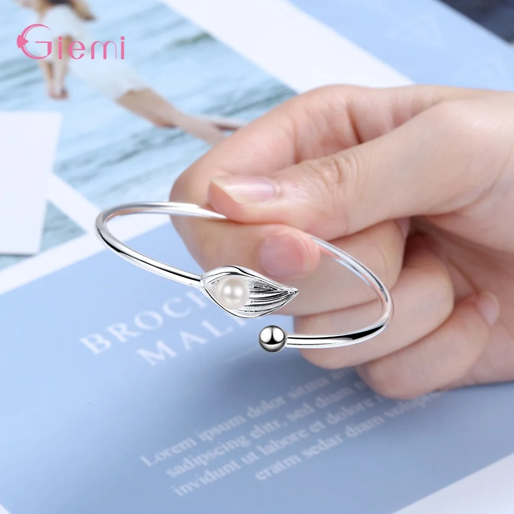 Браслет женский из серебра 925 пробы с листьями и жемчугом