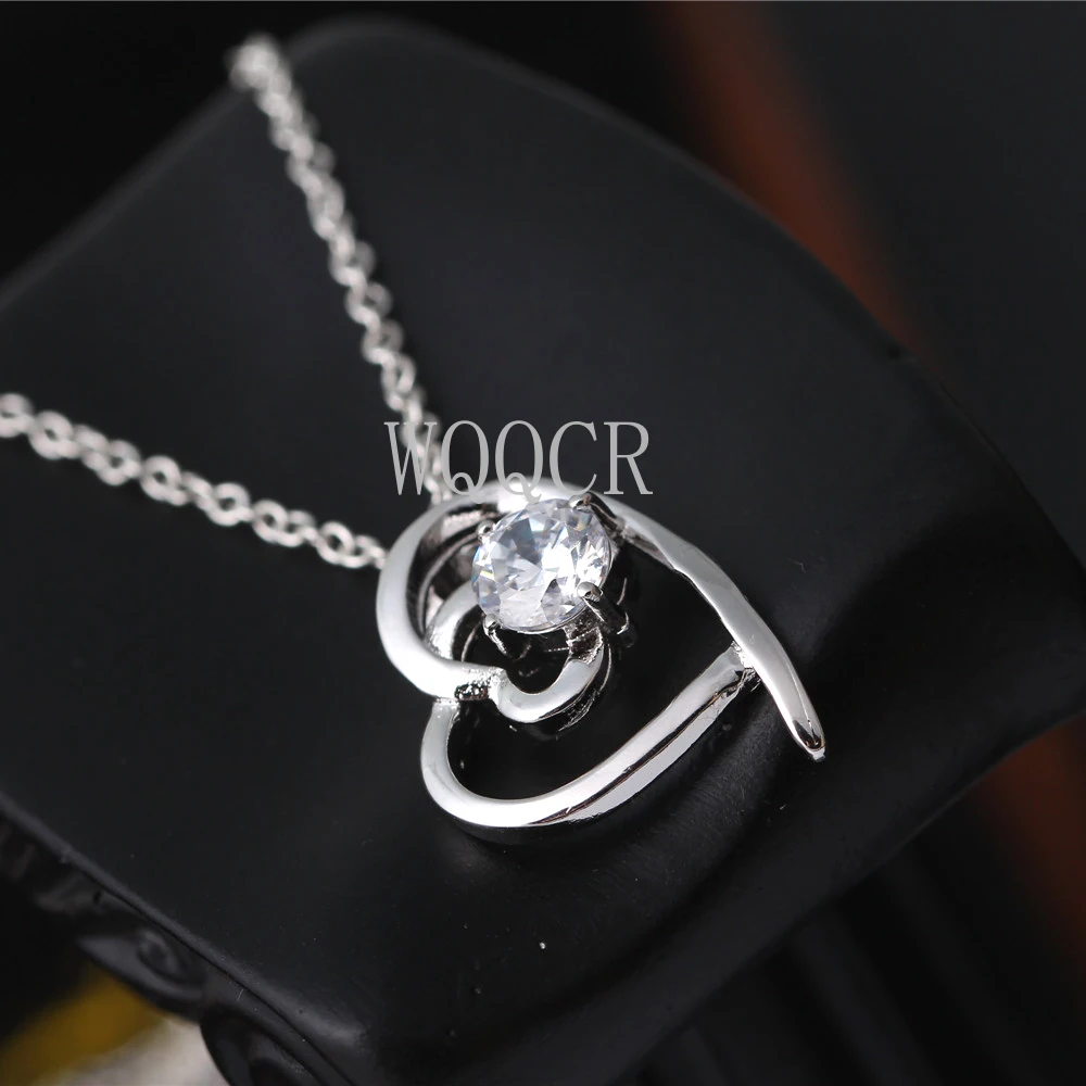 

Женское ожерелье из серебра 925 пробы с кулоном в виде сердца