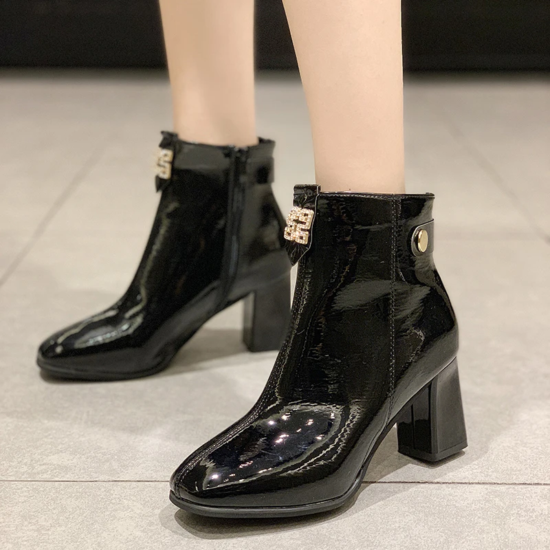 2019 г. брендовые пикантные женские ботинки модные ботильоны из лакированной кожи