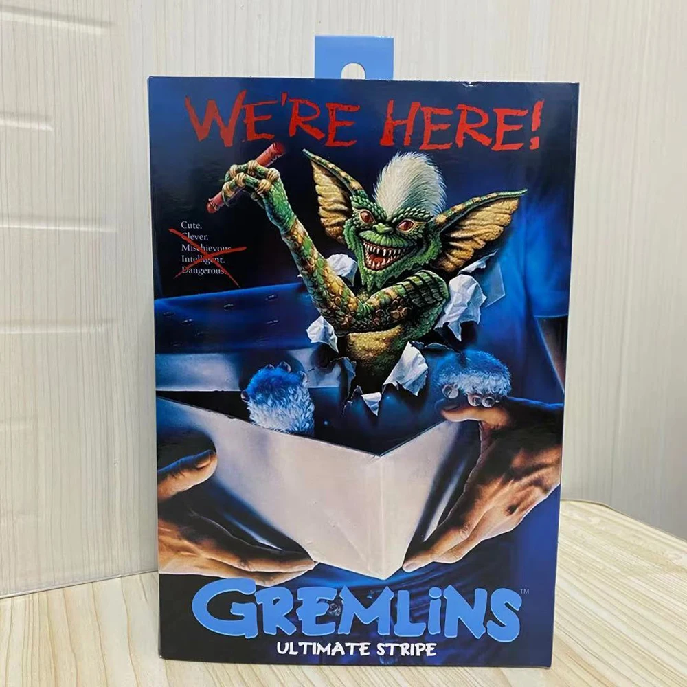 

Hot Classic Film Gremlins Ultimate Stripe Skateboard Saw NECA Action Figure Model Toy Gift Original Collect