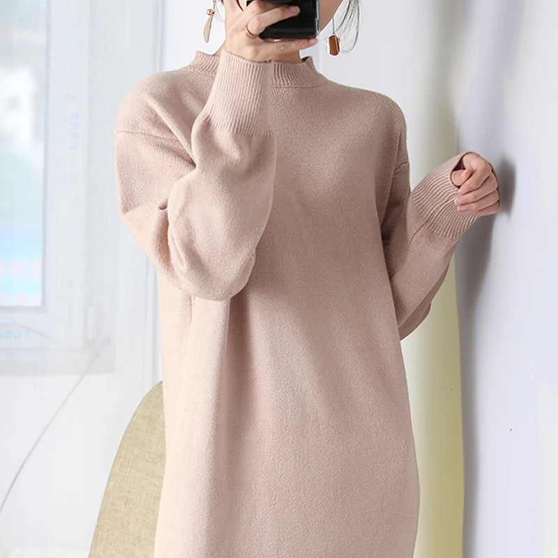 Женское платье-свитер с высоким круглым вырезом ALKMENE осенне-зимние модели 2019