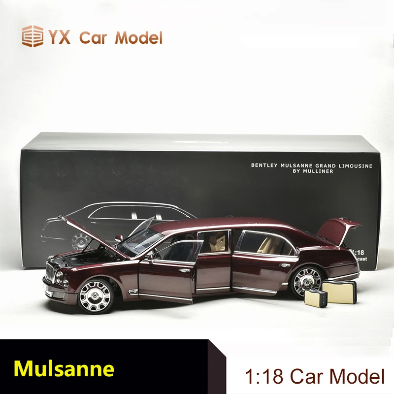 

Практически Настоящая модель автомобиля 1:18 Mulliner Custom Luxury Extended Edition бордовый красный