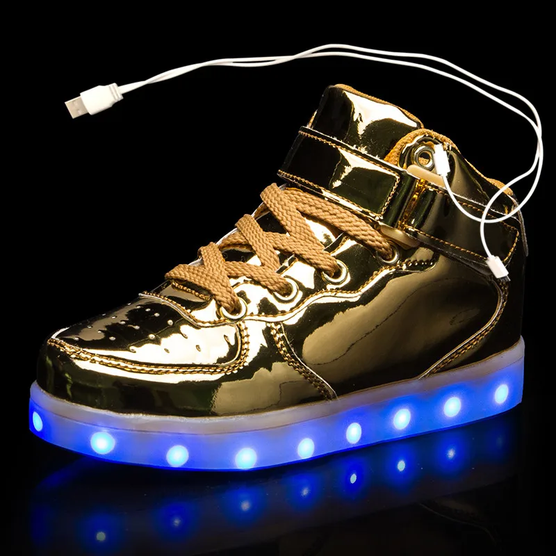 светящиеся кроссовки белые. кеды со светящейся подошвой. белые кроссовки со светящейся подошвой. кроссовки с подсветкой для мальчиков. светящиеся кроссовки женские.