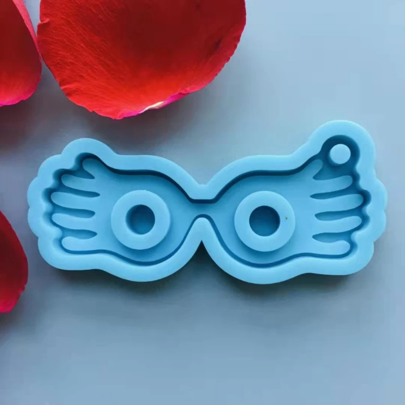 

DIY Silicone Dragonfly Gloves Balloon Dog Letter DAD Keychain Pendant Resin Mold