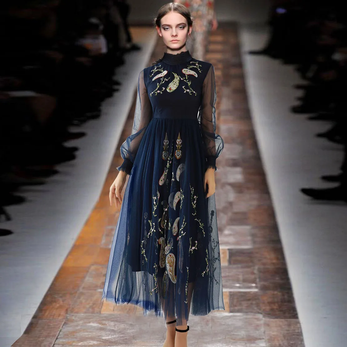 

the United States shows the new spring 2021 women's clothing collar long-sleeved heavy blue gauze embroidery long dress