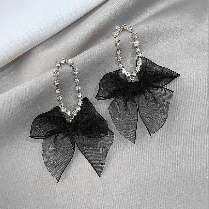 

Bowknot Pendant All-match Earrings Retro Personality Long Ear Jewelry for Women