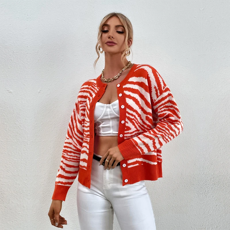 

Woman Sweater Knitted Cardigan Hit Color Long Sleeve O Neck Red Irregular Striped Button Casual Style 2021 New Autumn Fashion
