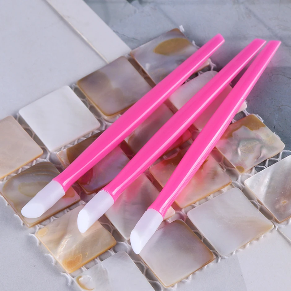 

NEW 3pcs Plastic Rubber Nail Cuticle Pusher Pink Soft Removal Pressure Pen 2 Ways Smooth Stick for Manicure Nail Art Tool