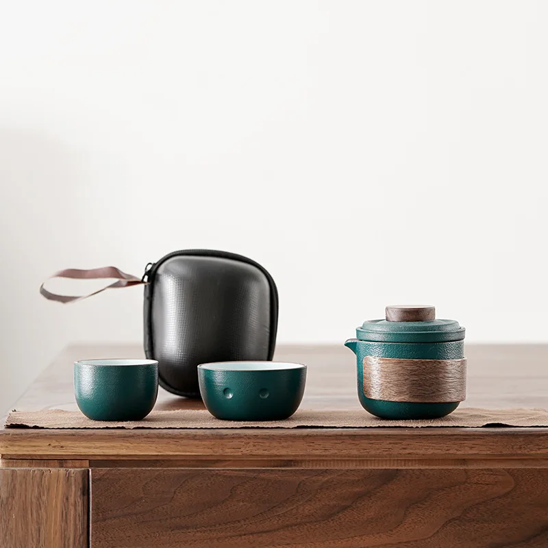 Керамический чайный горшок Gaiwan с 2 чашками портативный дорожный набор дорожным