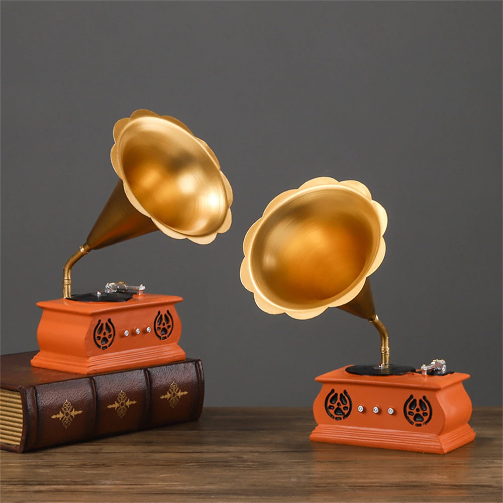 

Retro Nostalgic Old Phonograph Model Furnishing Creative Sculpture Craft Living Room Wine Cabinet TV Cabinet Desktop Decoration