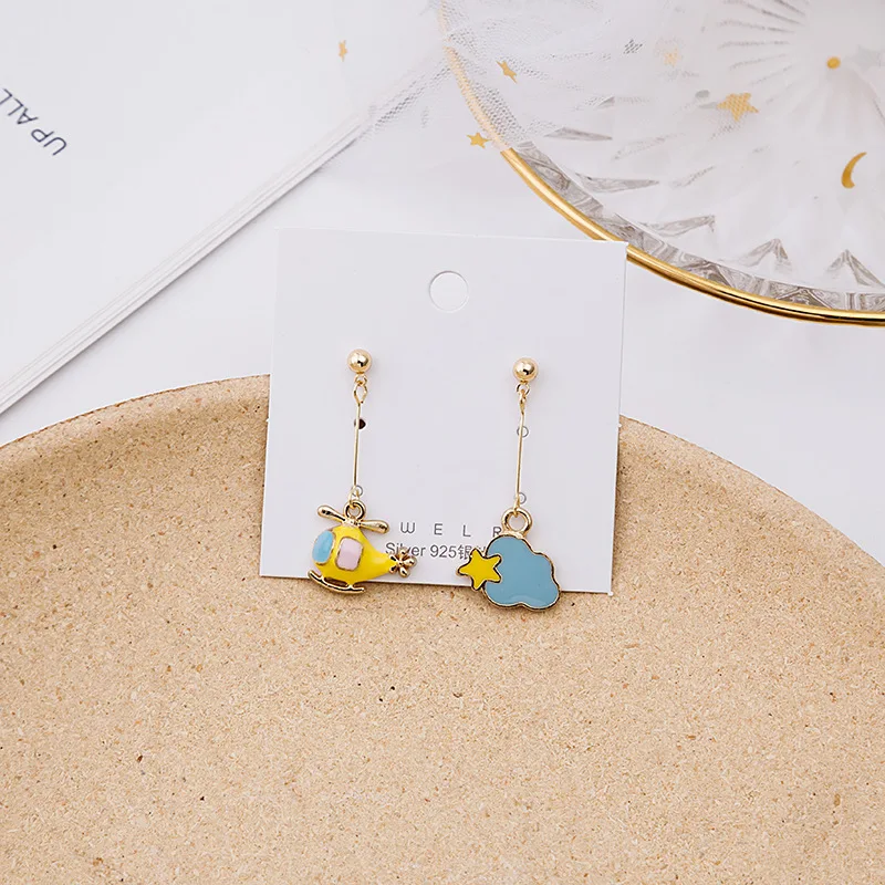 Hello Miss New cartoon asymmetric earrings animal cloud fun wild fresh stud fashion women's jewelry | Украшения и аксессуары