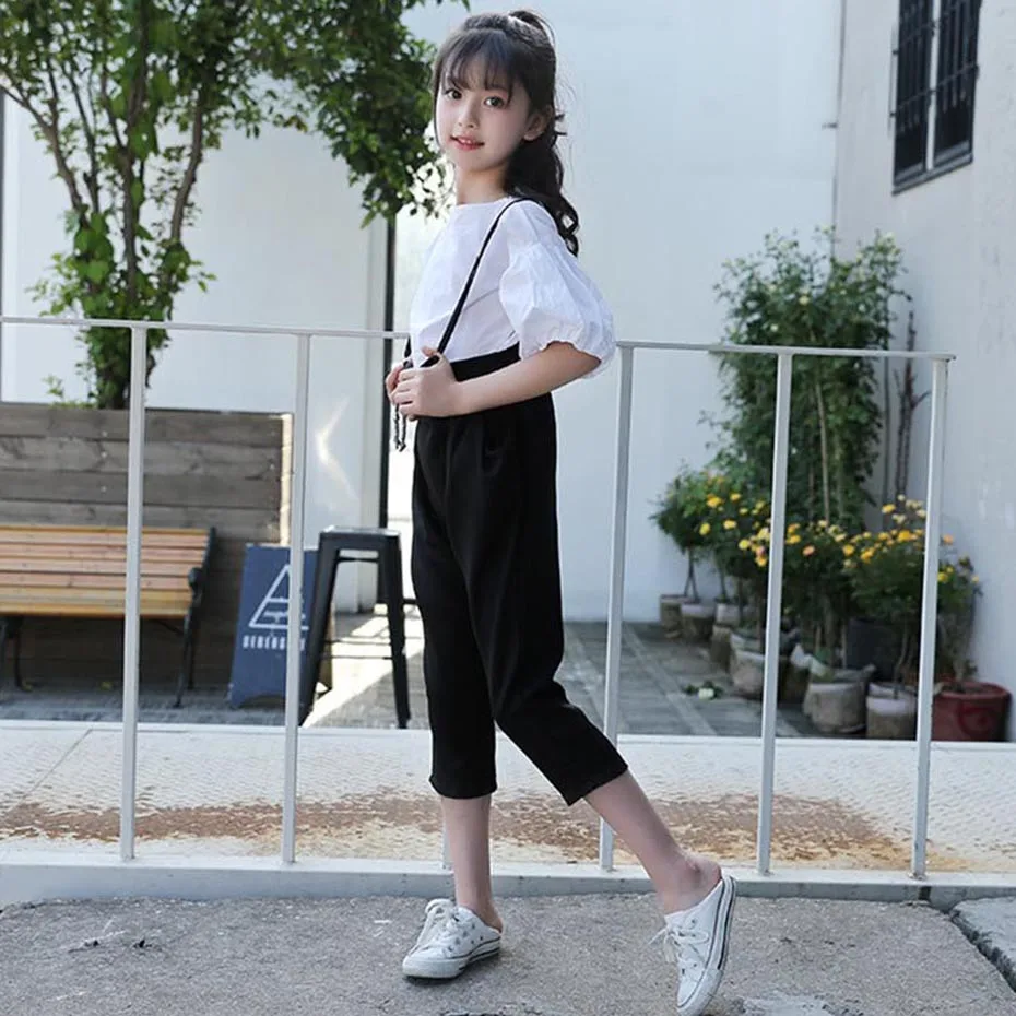 Весенняя одежда для девочек белая блузка + комбинезон комплект из 2 предметов