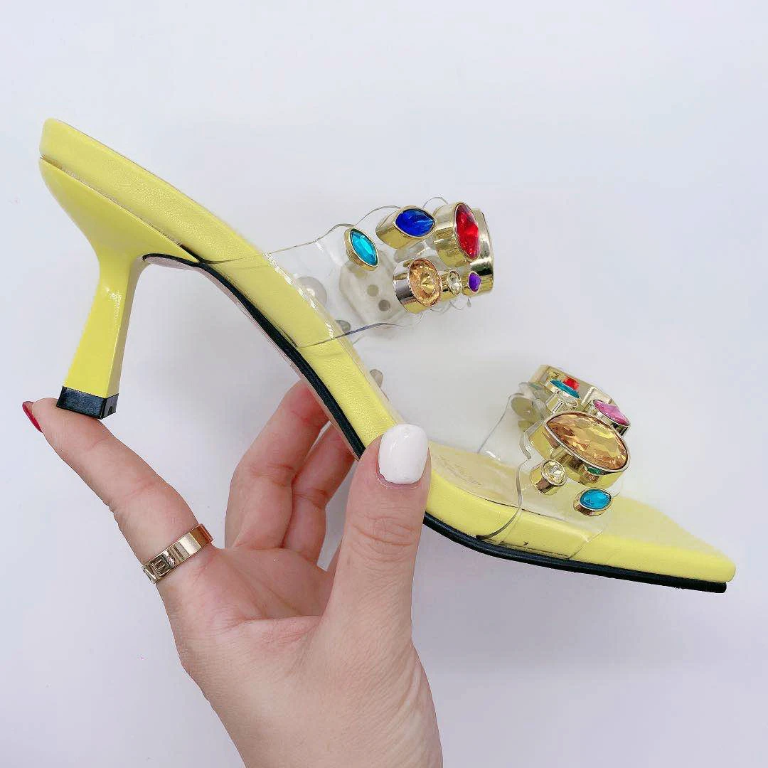 

Fashion Ladies Comfortable 2021 New Designer In Yellow Color Luxury Elegant Crystal Shoe Women Shoes Sexy Wedding Shoes Female