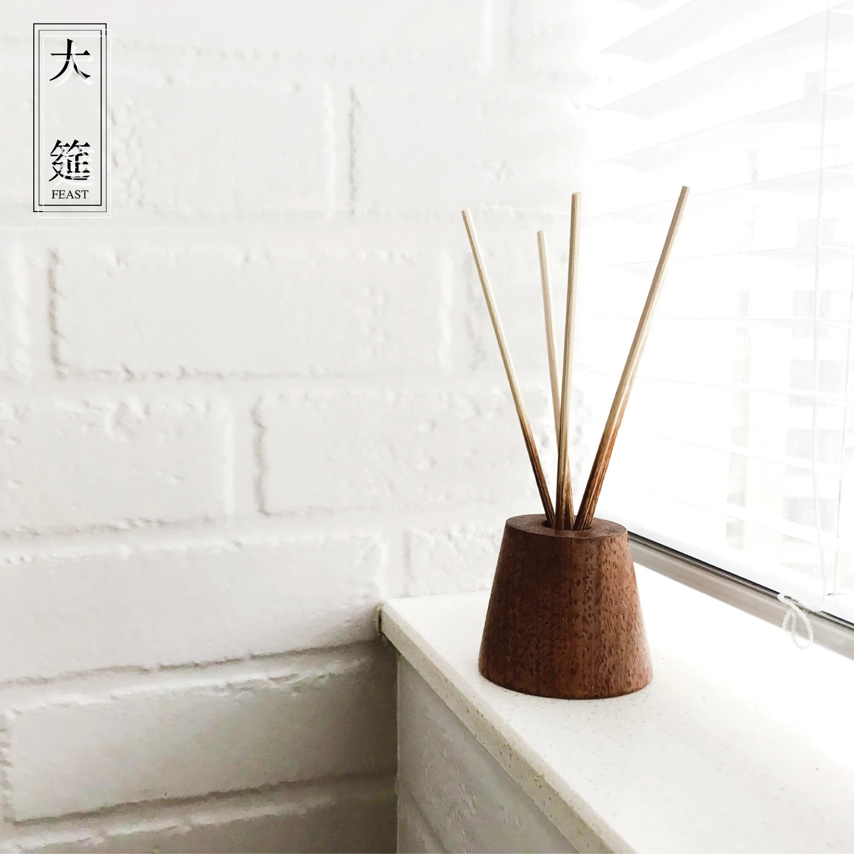 Цельное дерево аромат ананас решетки деревянные настольные части Исследование