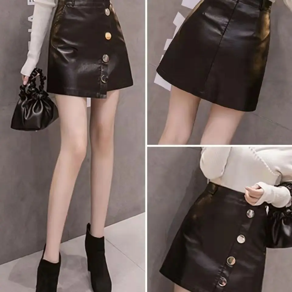 

Модная женская кожаная юбка на весну и осень, короткая юбка с декоративными пуговицами и карманами, сексуальная черная Асимметричная трапе...