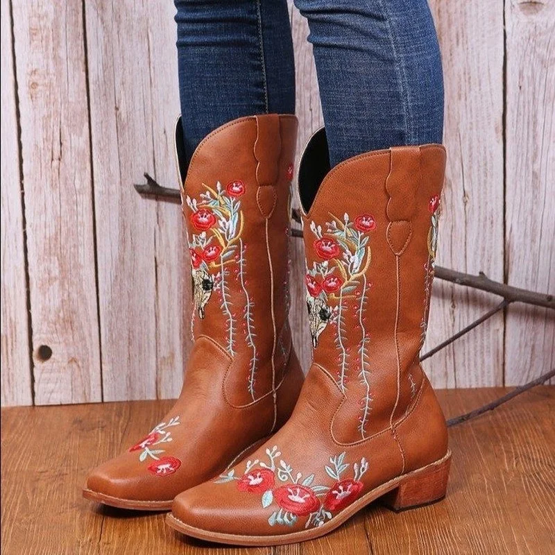 

2021 Autumn New Style PU Leather Hand-embroidered Rose Square Toe Cowboy Boots Retro Women's Boots Square Heel Casual Shoes-43