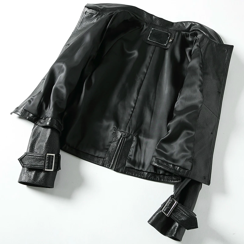 Женская уличная куртка из натуральной овечьей кожи на весну и осень короткая