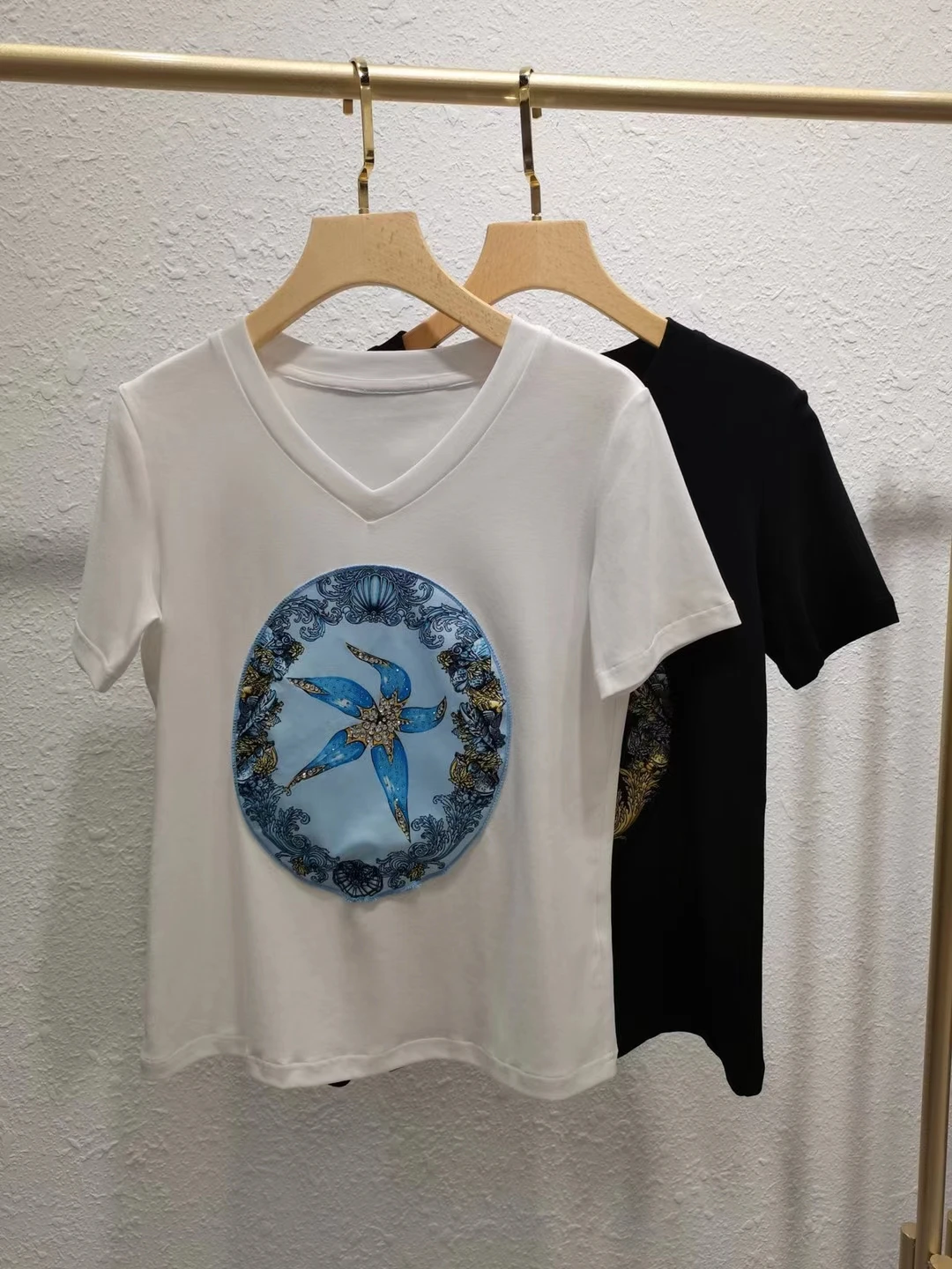 

Runway Fashion T-shirts Female Round Collar Short Sleeve Print Diamond Cotton Tee Mujer Tops