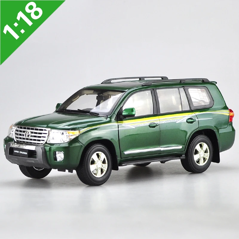 Оригинальный авторизованный завод литья под давлением 1:18 T oyota 2012 LAND CRUISER LC200