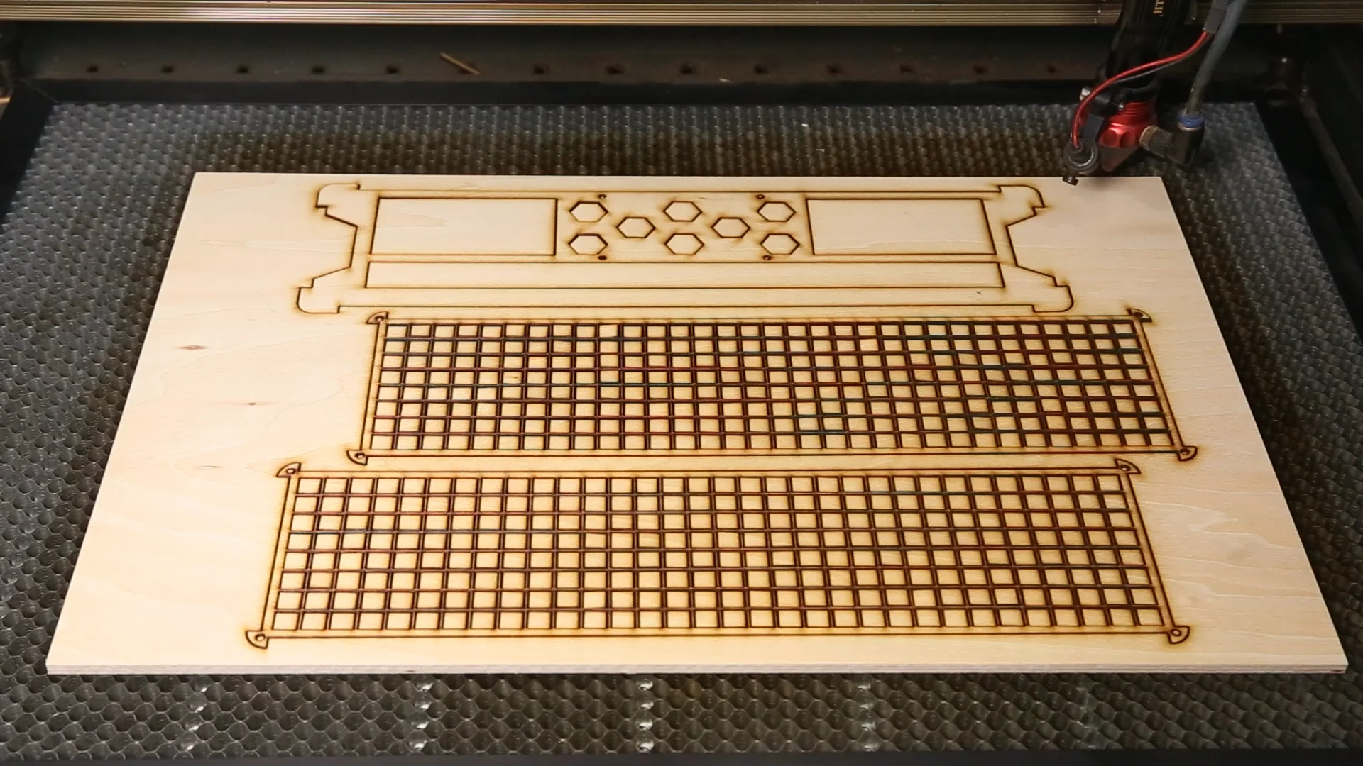 Часы Awtrix Pixel Clock набор для самостоятельной сборки корпус из березовой доски