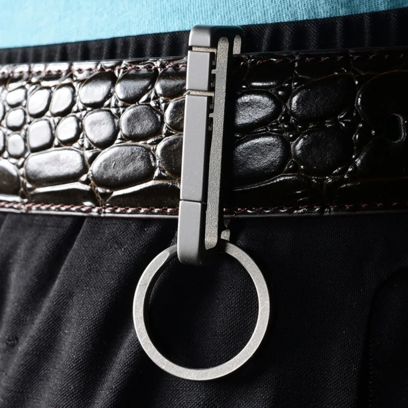 

EDC Key Chain Titanium Alloy Belt Hang Buckle Men's Waist Hanging Ring Buckle outdoor tools