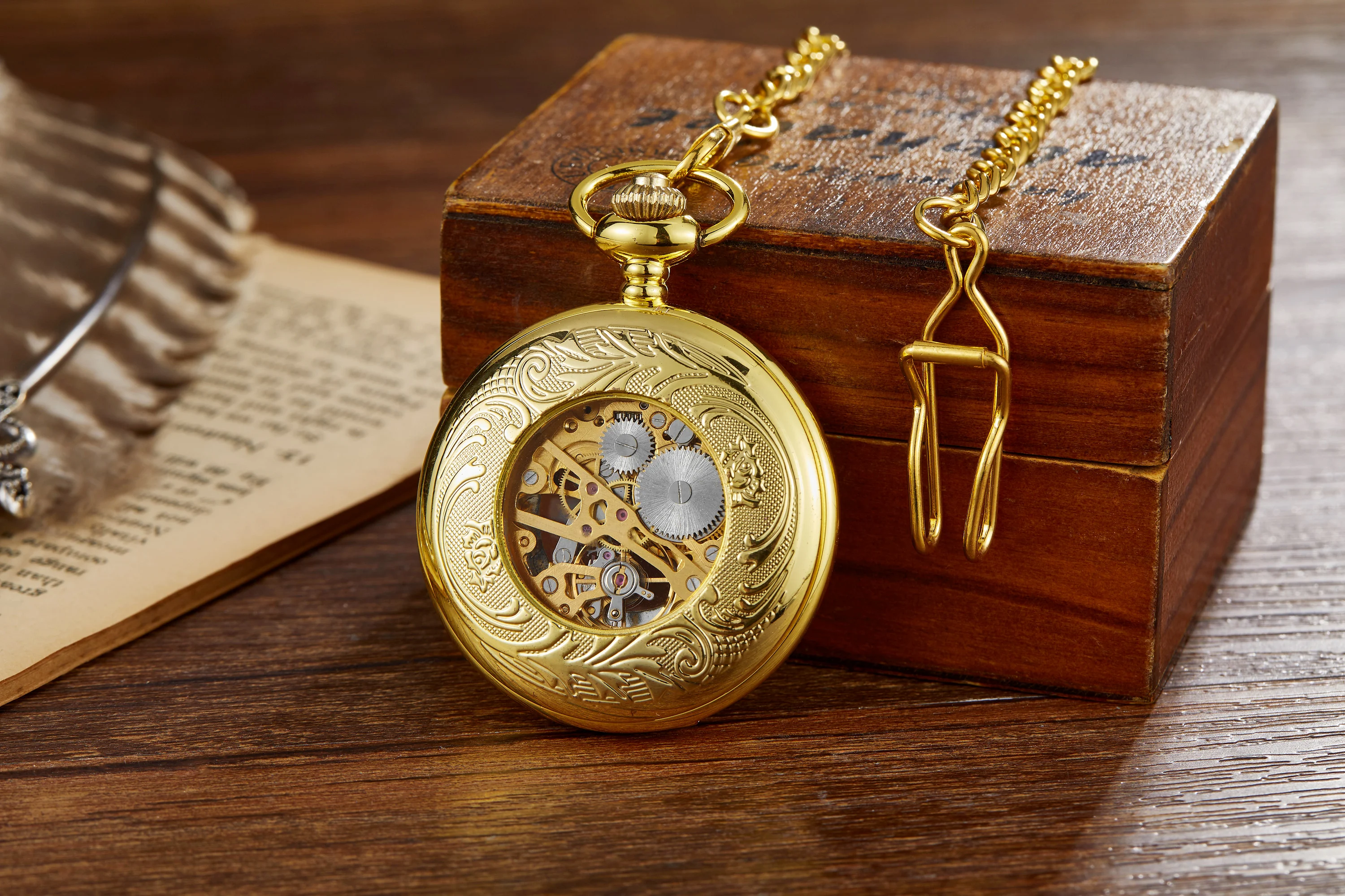 Top Brand Luxury Antique Gold Pocket Watch FOB Chain Necklace Pendants Roman Numerals Watch Gift