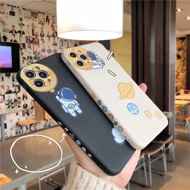 For iPhone 13 Pro Max Case Cute Astronaut Planet Phone Case For iPhone 12 11 Pro Max XS Max XR X 8 7 Plus Liquid Silicone Cover