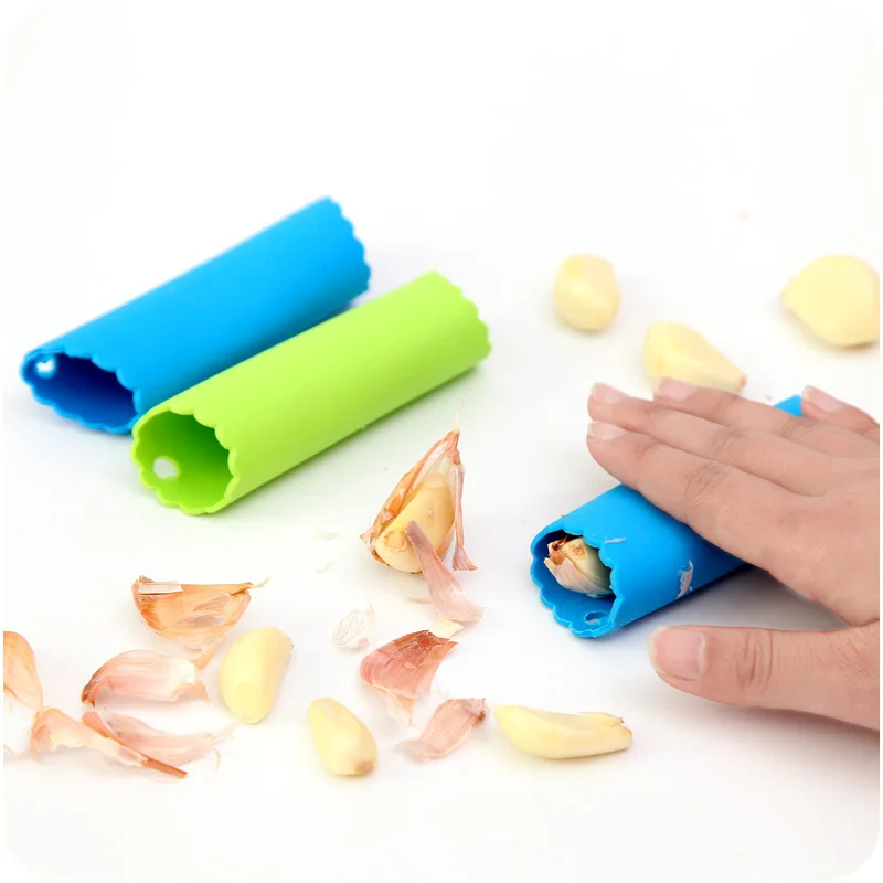 

2PCS Creative Magic Silicone Garlic Peeler Soft Silicone Vegetable Garlic Cleaning Peeling Tube Kitchen Gadgets Accessories