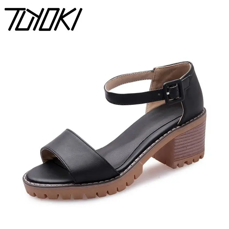 

Coolcept/женские босоножки; модная обувь на платформе с пряжкой; Женская удобная повседневная обувь с открытым носком на толстом каблуке; разме...