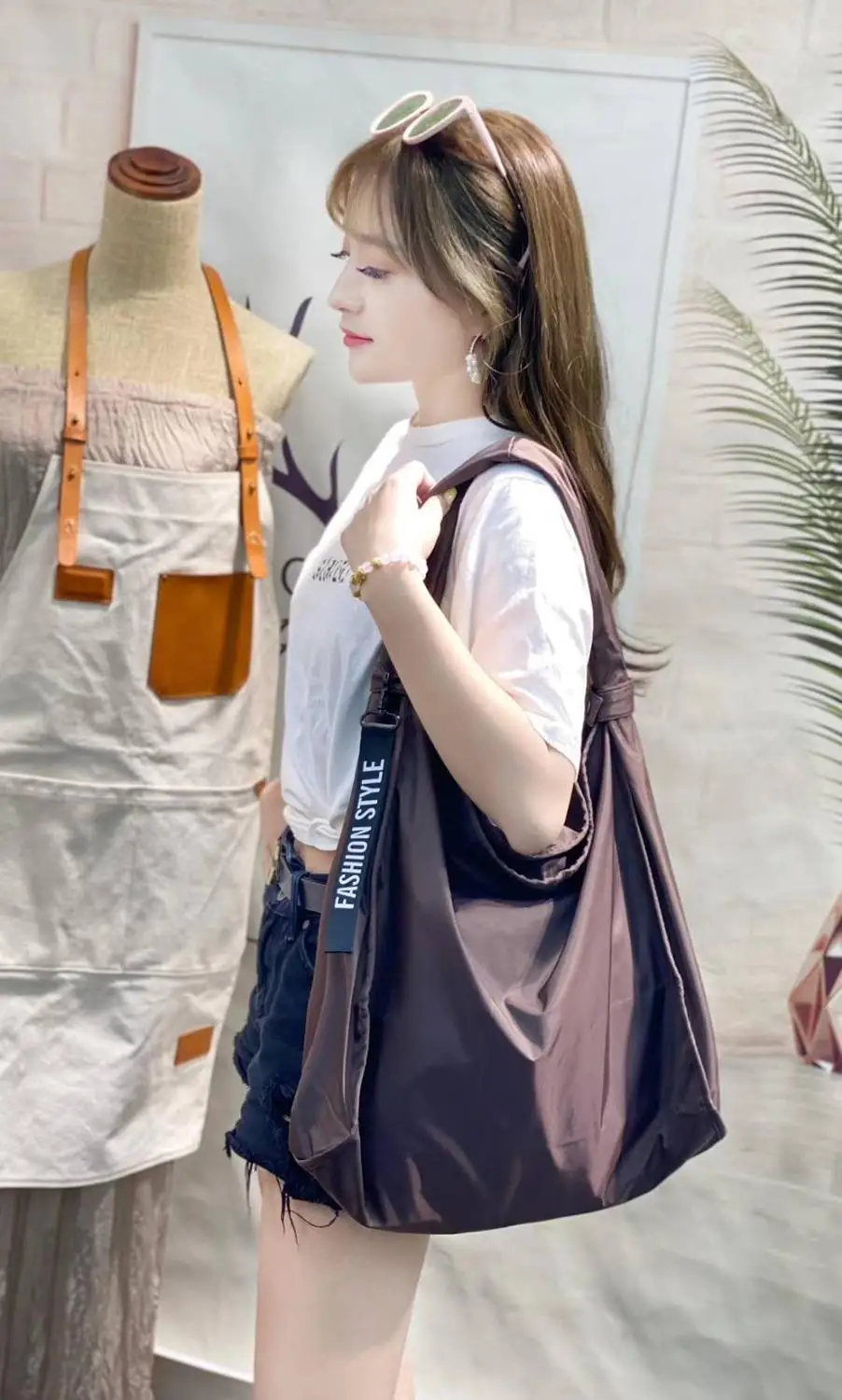 

oxford waterproof nylon women shoulder bags solid colors big capacity hobos bag for woman ruched casual bags