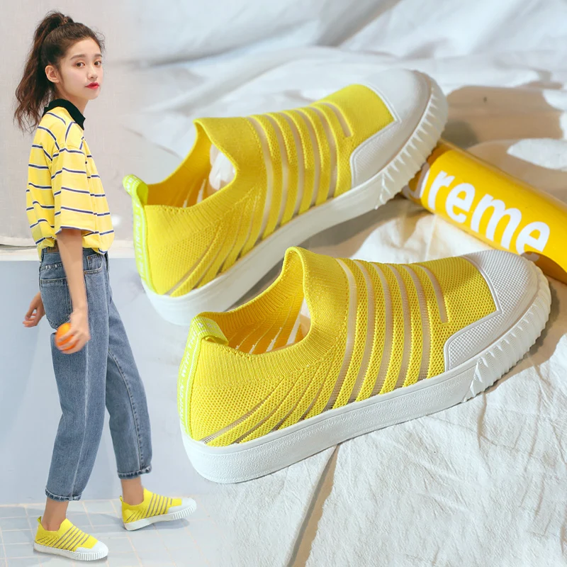 Маленькие белые туфли Женская обувь Сезон лето Новинка 2019 года Обувь без