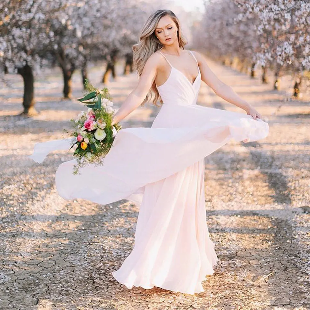 

Spaghetti strap A-line Chiffon Floor length V-Neck Sweep/Brush Sleeveless Zipper Evening Dresses high quality Fashion