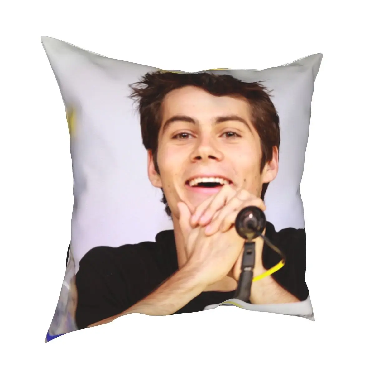 

Dylan O'Brien Smiling Place Pillows Sofa Maze Runner Thomas Teen Wolf Pillows Cover Cool decor Pillows Cover 40*40cm