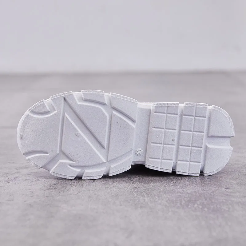 

Women Breathable Casual Shoes Running Shoes Outdoor Light Weight Sports Shoes Lace Up Walking Sneakers