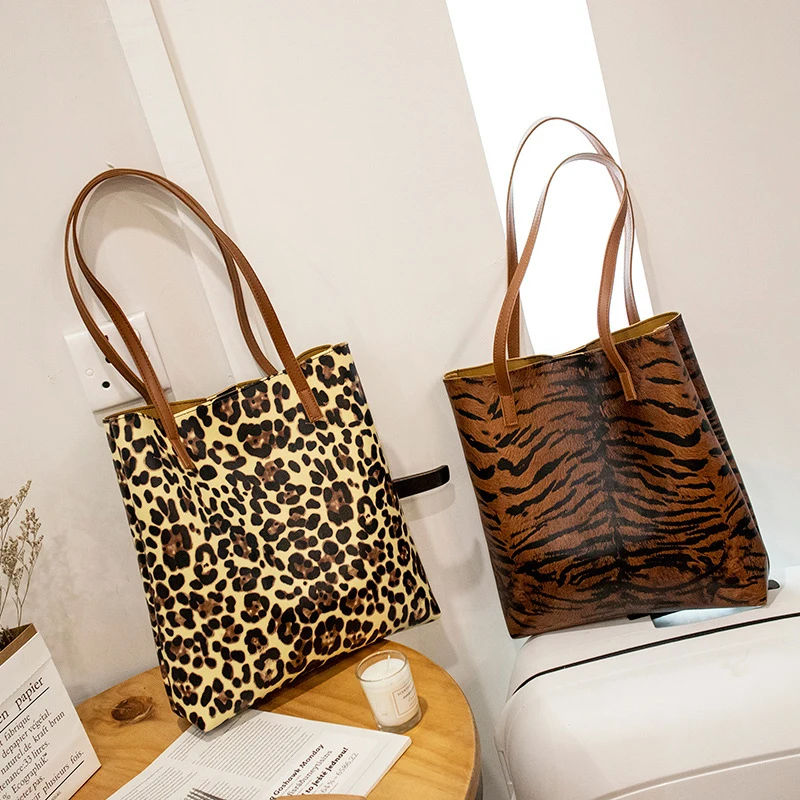 

Autumn And Winter Luxury Shoulder Bag New Trend Easy To Take Elegant Ladies Fashion Shopping Bag Handbag Simple Casual Mummy Bag